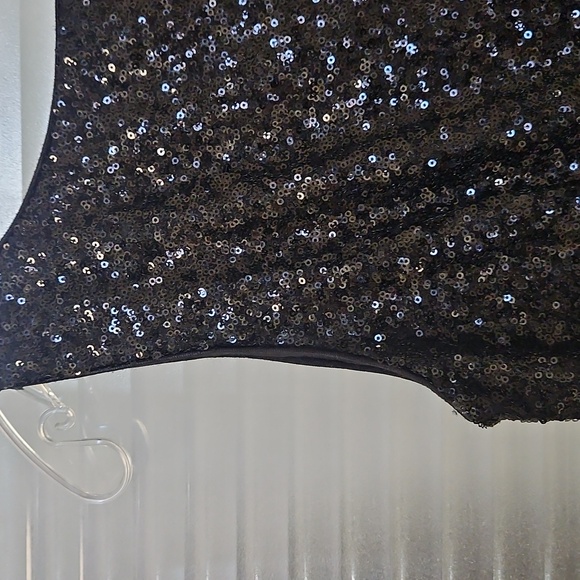 Size 10 (tag M) black/silver sleeveless sequin sheath style evening gown NWOT - Picture 6 of 11